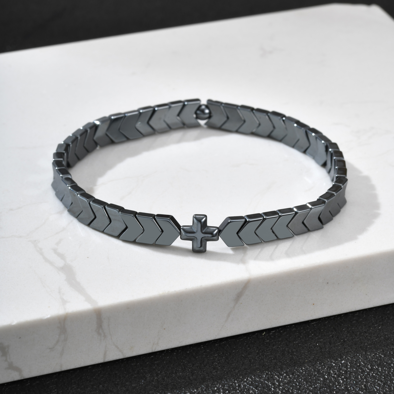 Pulsera de Cadena con Cruz de  - Men Accessories Logo reseña y precio