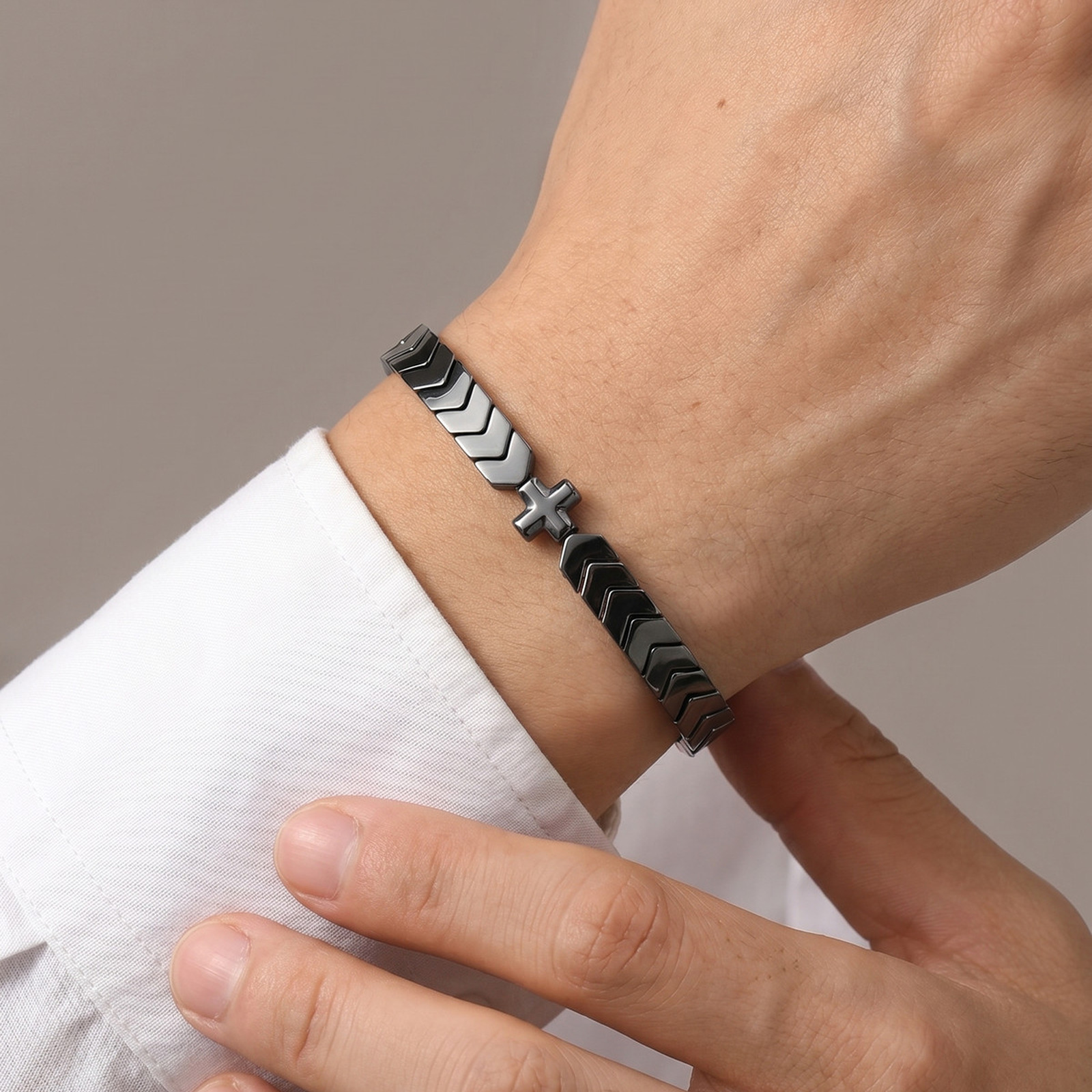Pulsera de Cadena con Cruz de  - Men Accessories Logo reseña y precio