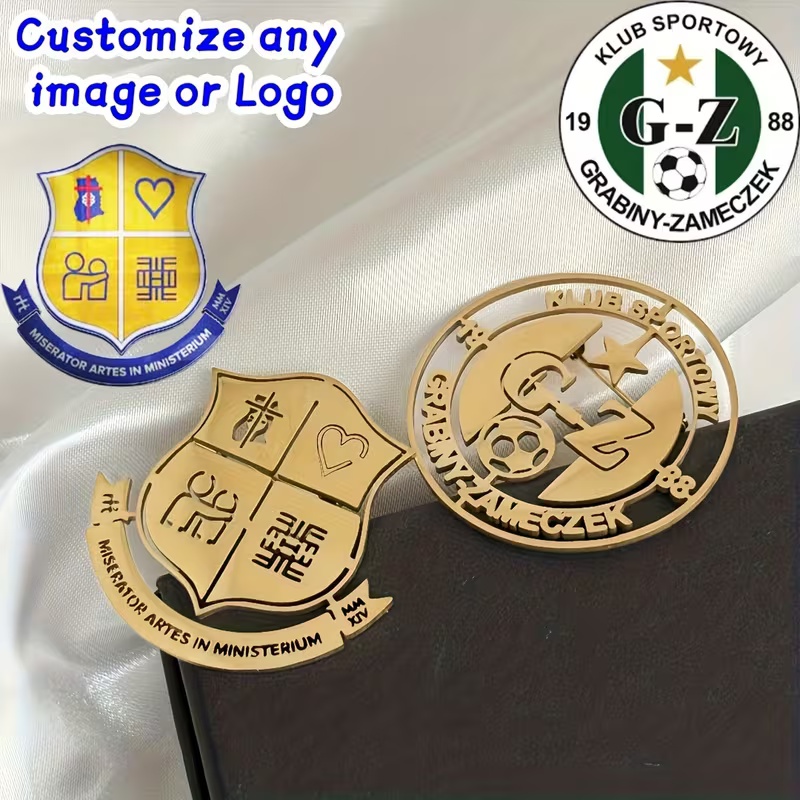 Broche con logotipo personaliz - Men Accessories Logo reseña y precio