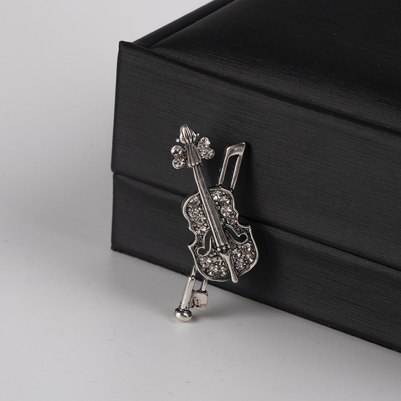 Broche de violín de cristal, j - Men Accessories Brooch reseña y precio
