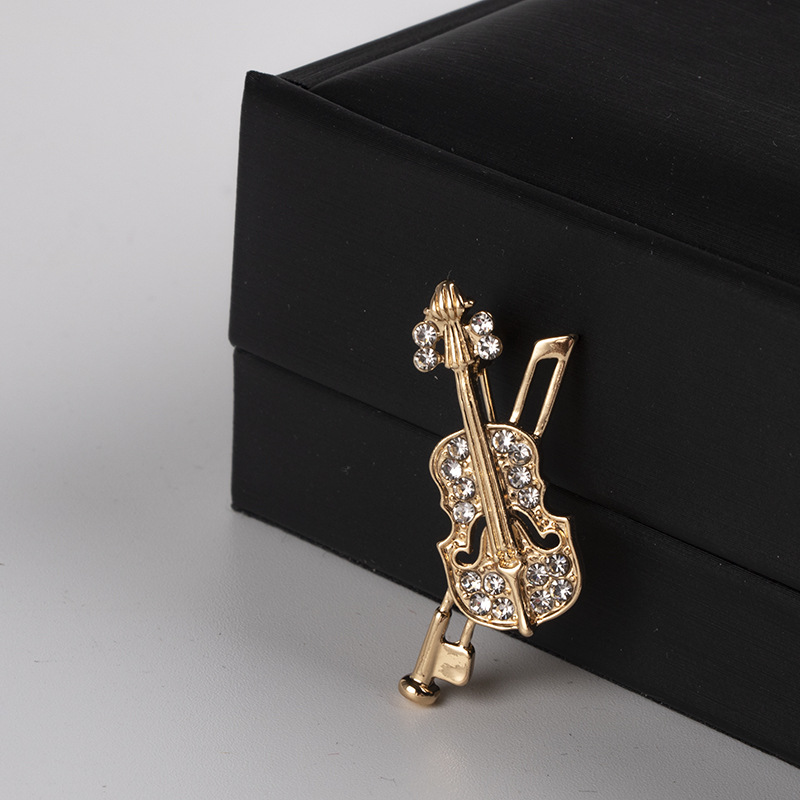 Broche de violín de cristal, j - Men Accessories Brooch reseña y precio